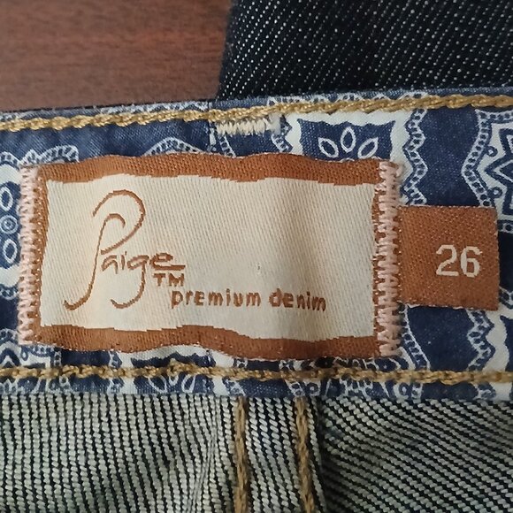 Paige Jeans Size 26 Robertson Low Rise Relaxed Wide Leg Flare Dark Wash USA Made - Picture 7 of 9